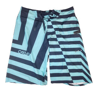 Oakley Men's Board Shorts Teal Blue Geometric Stripe Swim Trunks Size 30